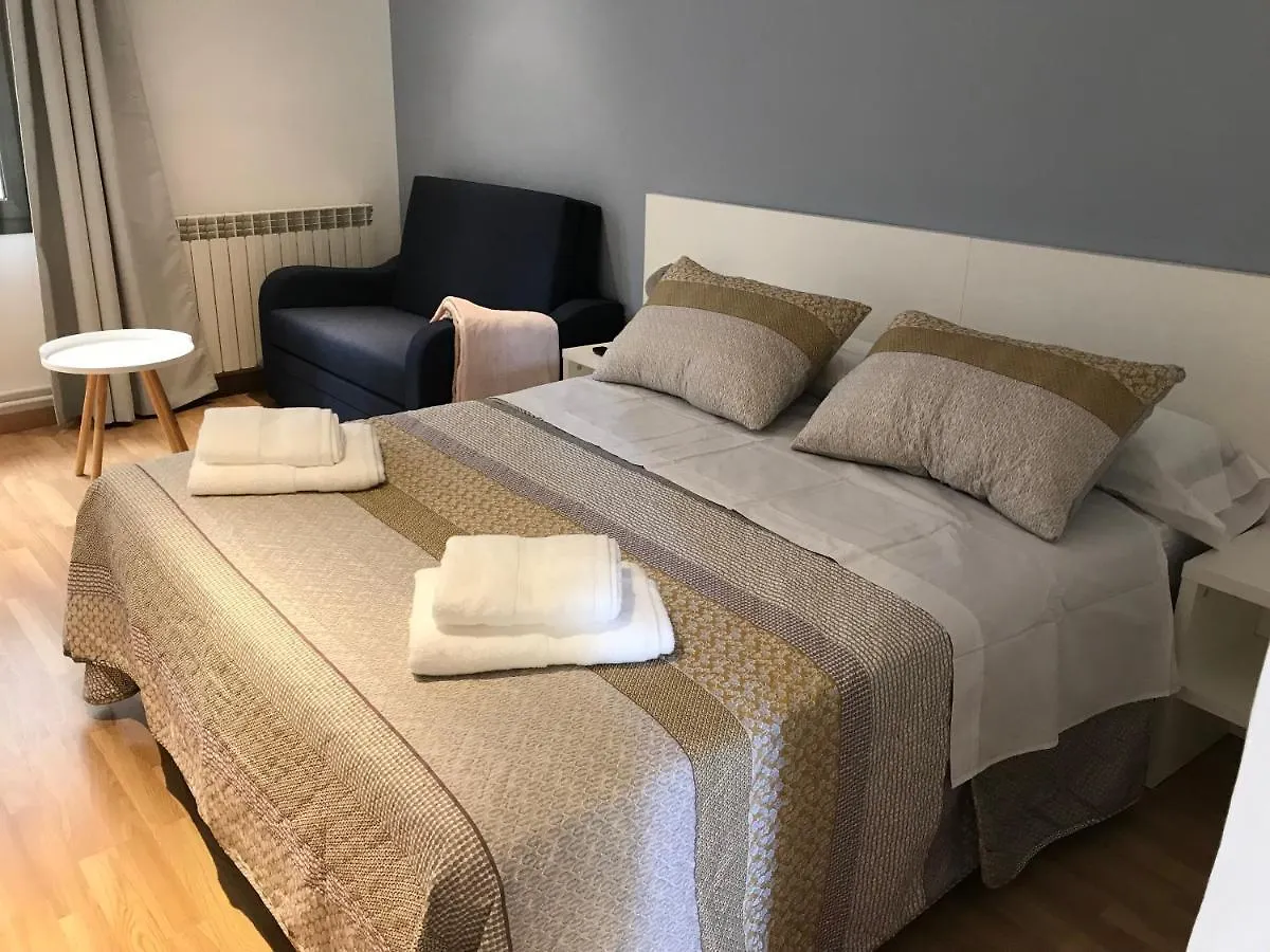 Hostal Casiano Camarasa location