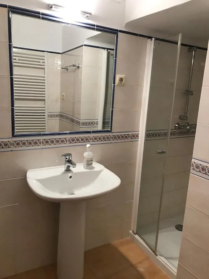 Inn Hostal Casiano Camarasa