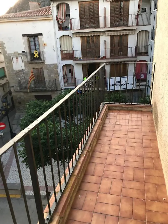 Hostal Casiano Camarasa Inn