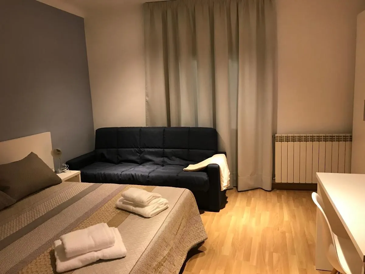 Hostal Casiano Camarasa Inn