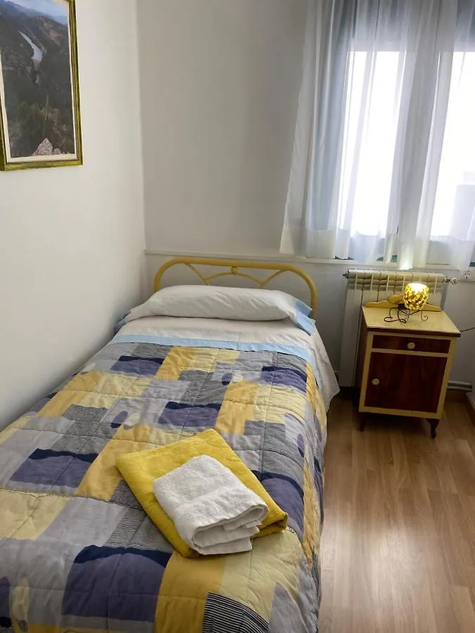 ** Inn Hostal Casiano Camarasa Spain